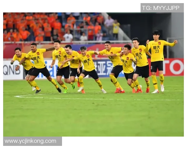 纽卡斯尔奥林与梅特兰的激烈对决展现足球魅力与团队精神